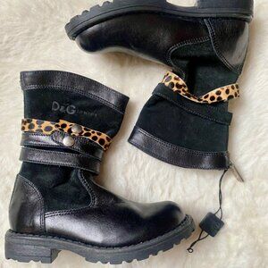 new never worn Authentic D&G little girl leather boots EUsize 24